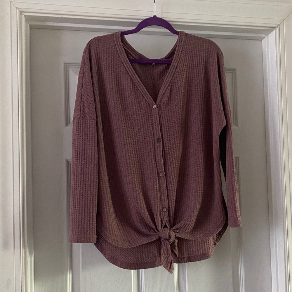 3/4 Sleeve Waffle Knit Tie Front Tee